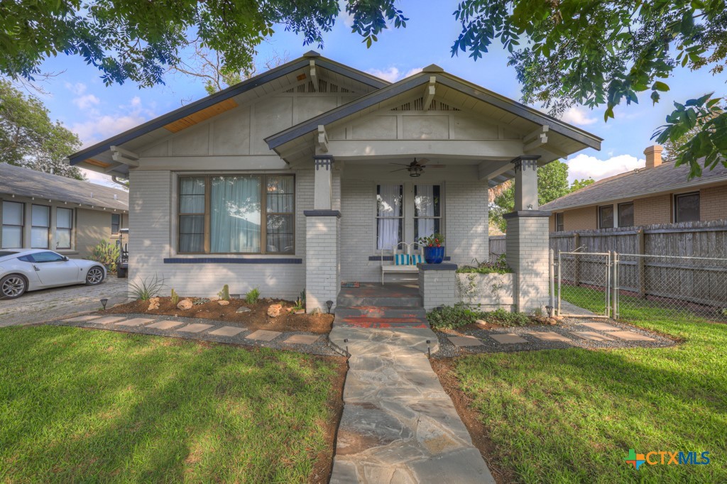 8 Herry Court Property Photo 1
