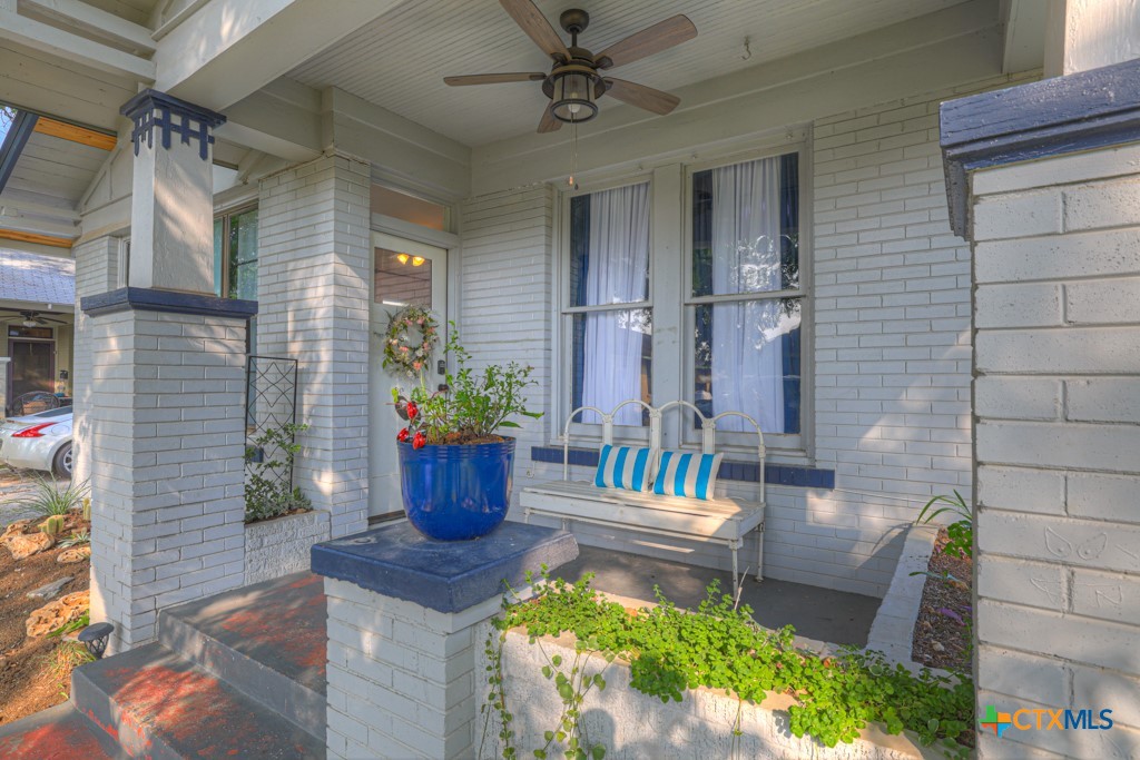 8 Herry Court Property Photo 7