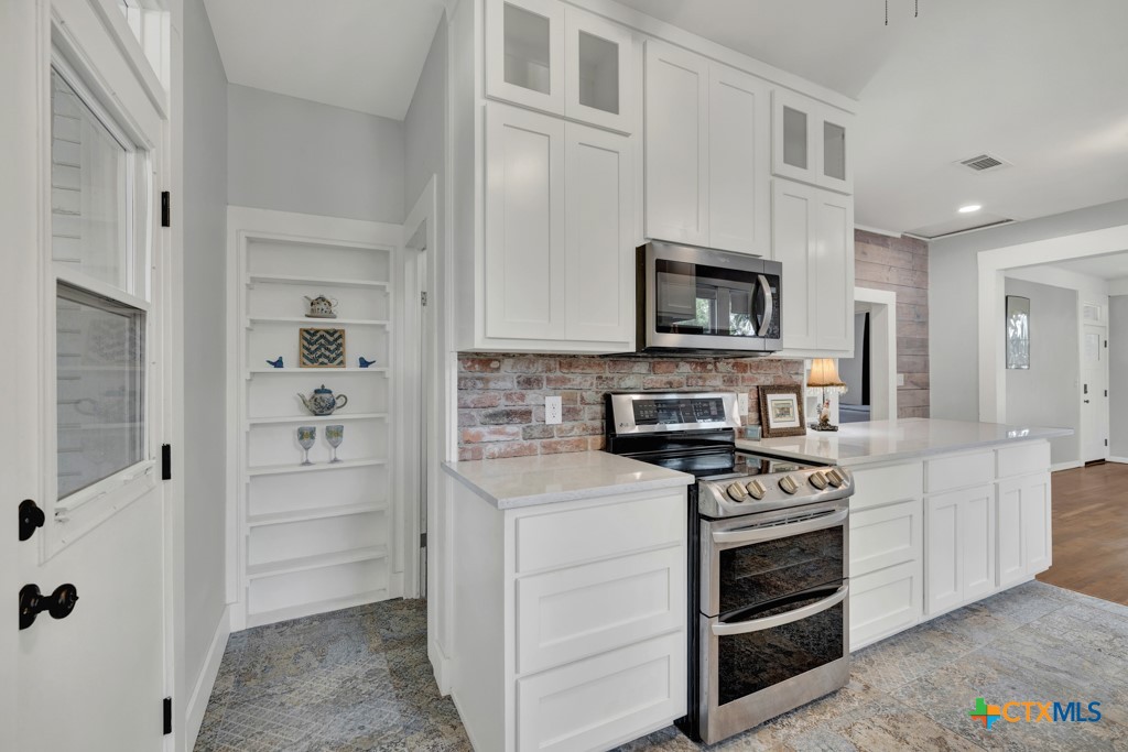 8 Herry Court Property Photo 13