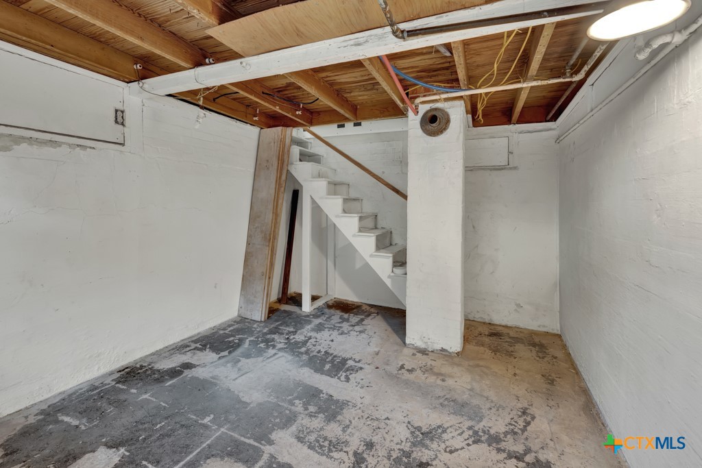 8 Herry Court Property Photo 25