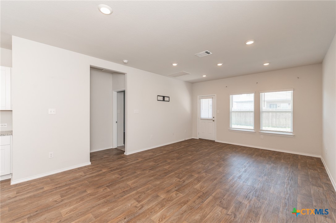 2923 Panther Spring Property Photo 13