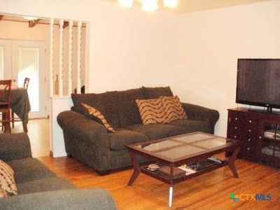 904 E Jasper Drive Property Photo 2