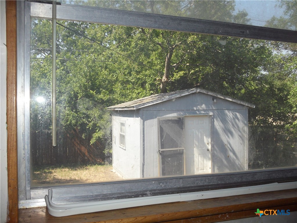 904 E Jasper Drive Property Photo 5