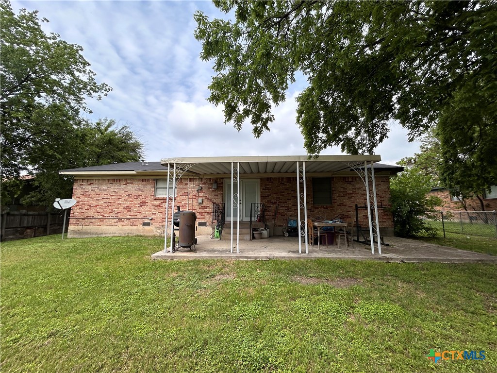 904 E Jasper Drive Property Photo 6