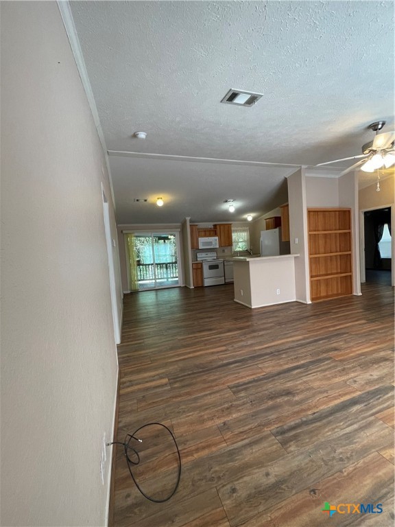 542 Tom Creek Lane Property Photo 13