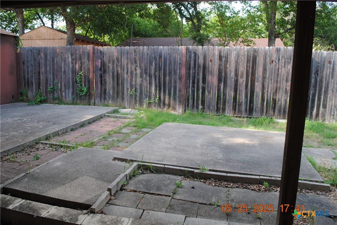 106 E Young Avenue Property Photo 19