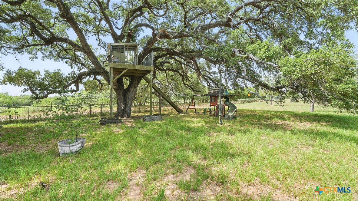 10142 Fm 537 Property Photo 3