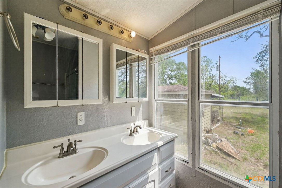 10142 Fm 537 Property Photo 25