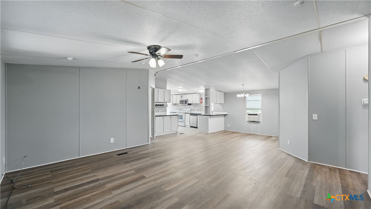 10142 Fm 537 Property Photo 21