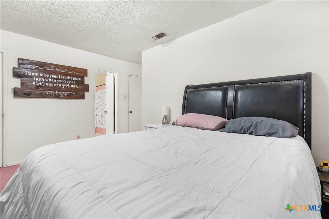1900 Bundrant Drive Property Photo 21
