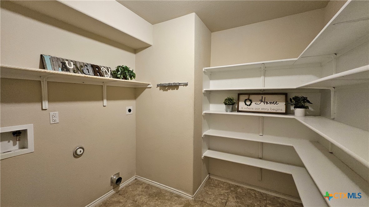 706 Cody James Drive Property Photo 16