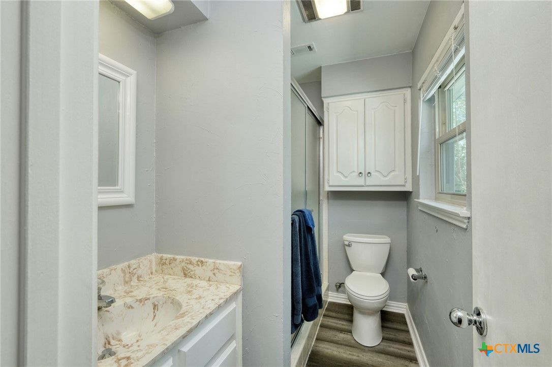 1604 W Creek Loop Property Photo 19