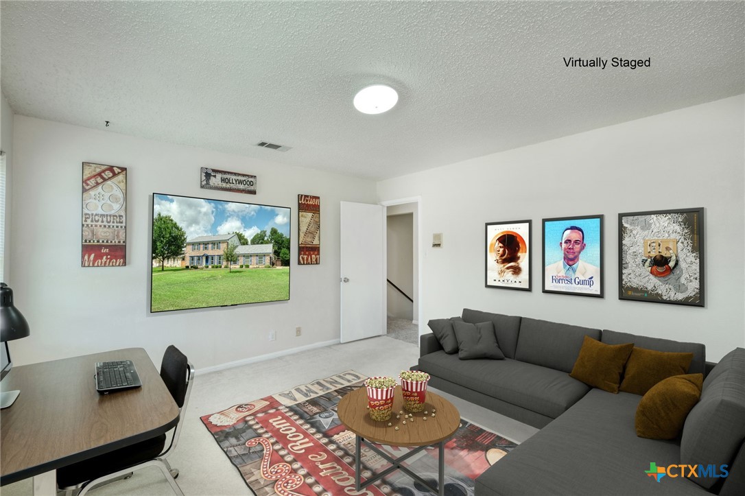 1604 W Creek Loop Property Photo 23