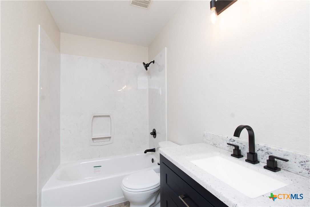 1418 Cedar Lane Property Photo 16