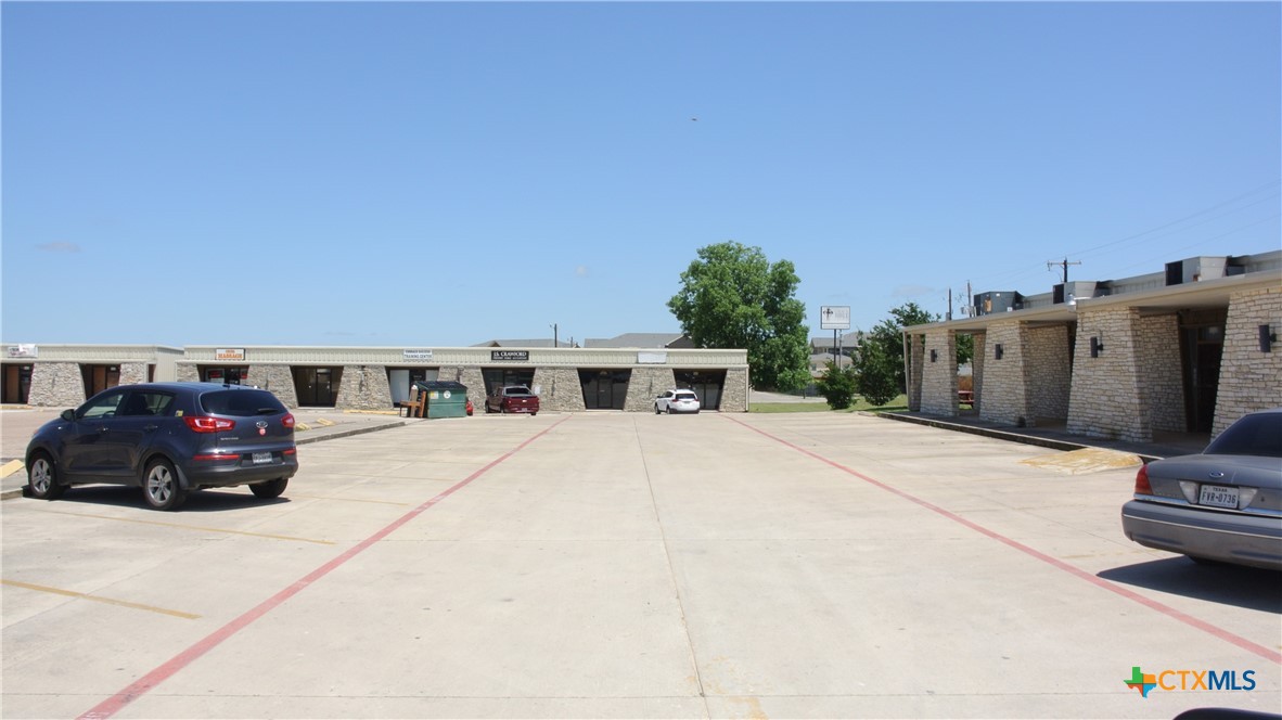 2904 Trimmier Road A Property Photo 5