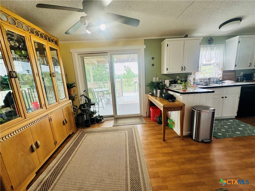 341 Lakecreek Drive Property Photo 8