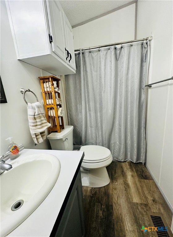 341 Lakecreek Drive Property Photo 19