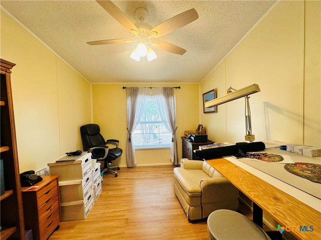 341 Lakecreek Drive Property Photo 20