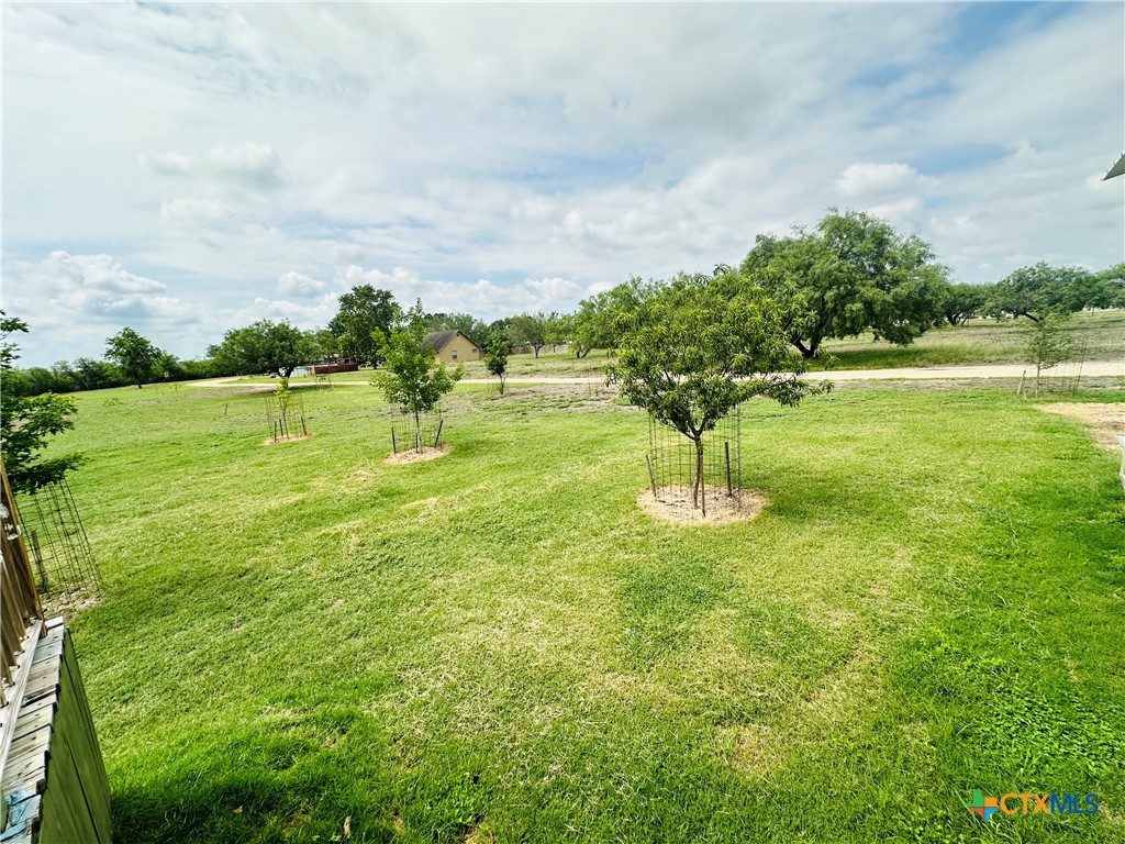 341 Lakecreek Drive Property Photo 25