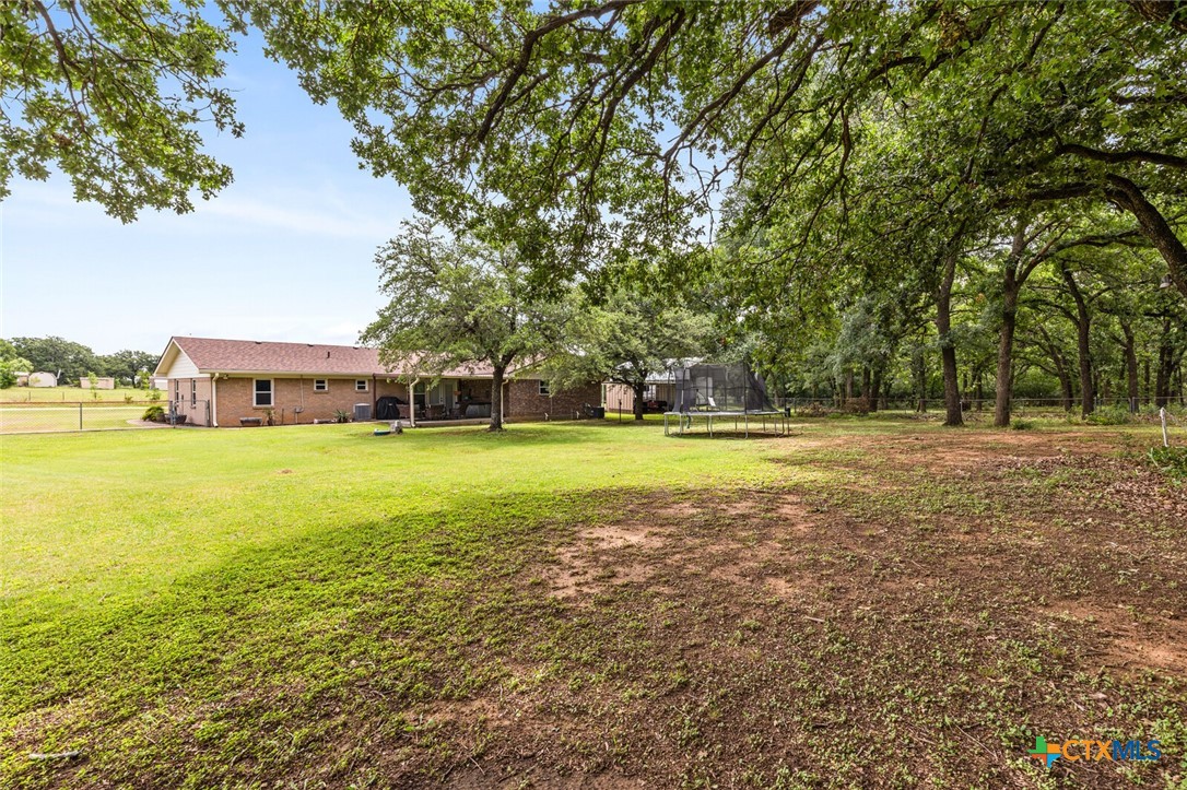 108 Oak Hill Loop Property Photo 13