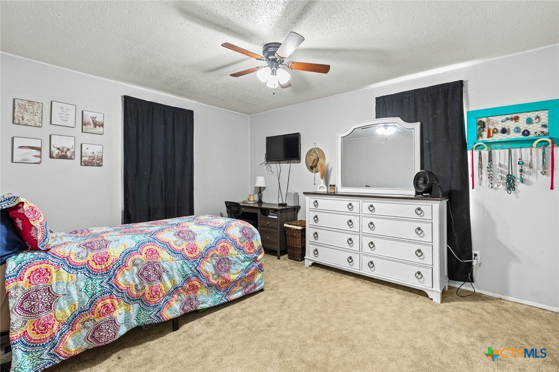 108 Oak Hill Loop Property Photo 34
