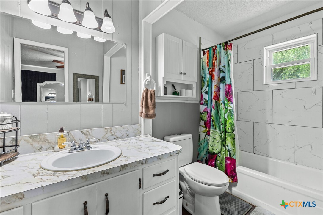108 Oak Hill Loop Property Photo 37