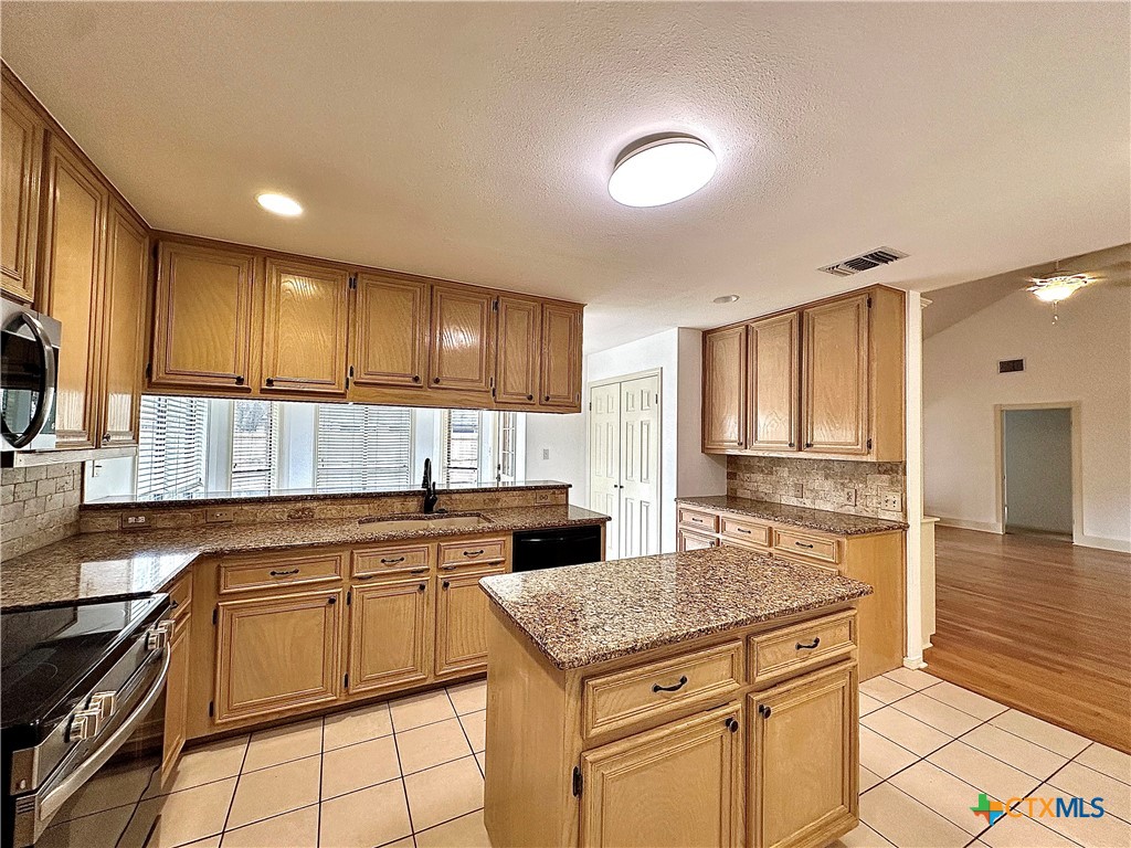 604 Dunbar Drive Property Photo 16