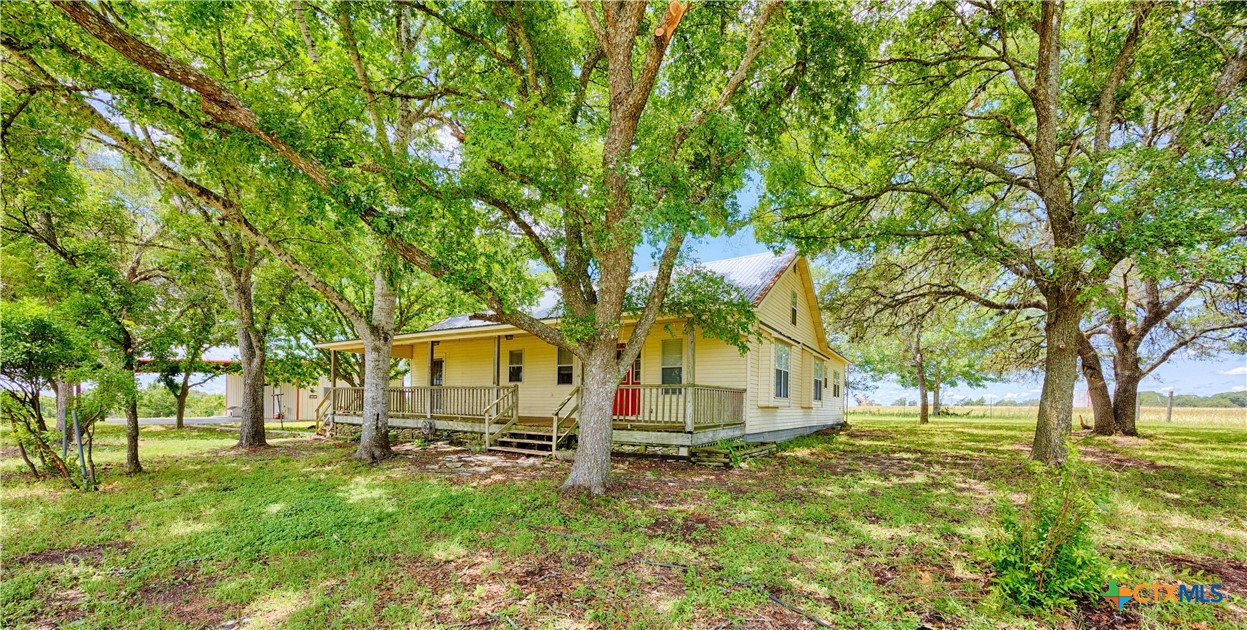 3814 Maeker Road Property Photo 1