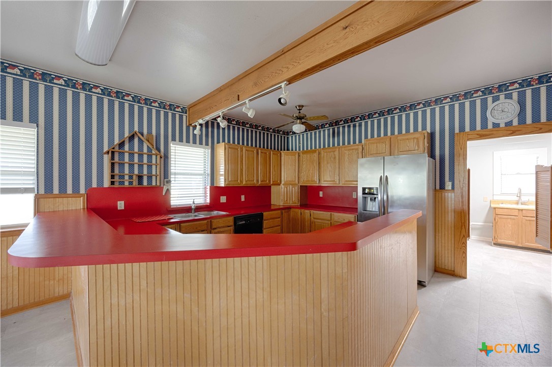 3814 Maeker Road Property Photo 5