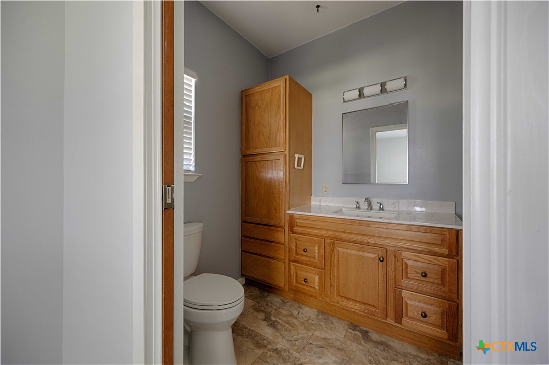 3814 Maeker Road Property Photo 13