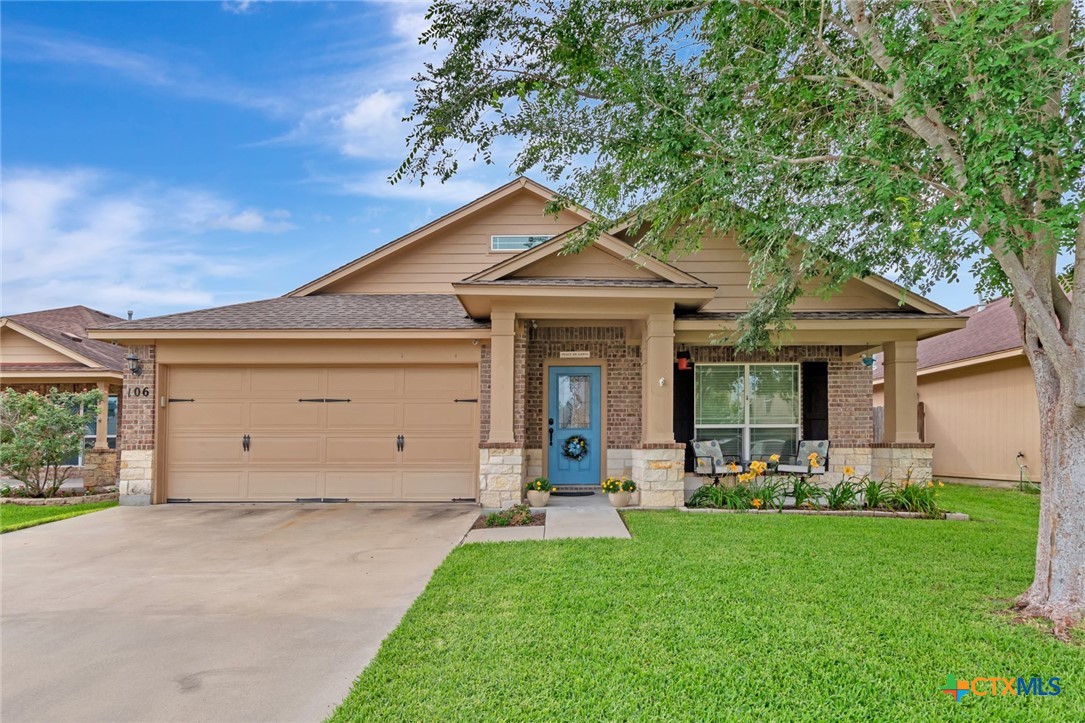 106 Cobble Stone Court Property Photo 1