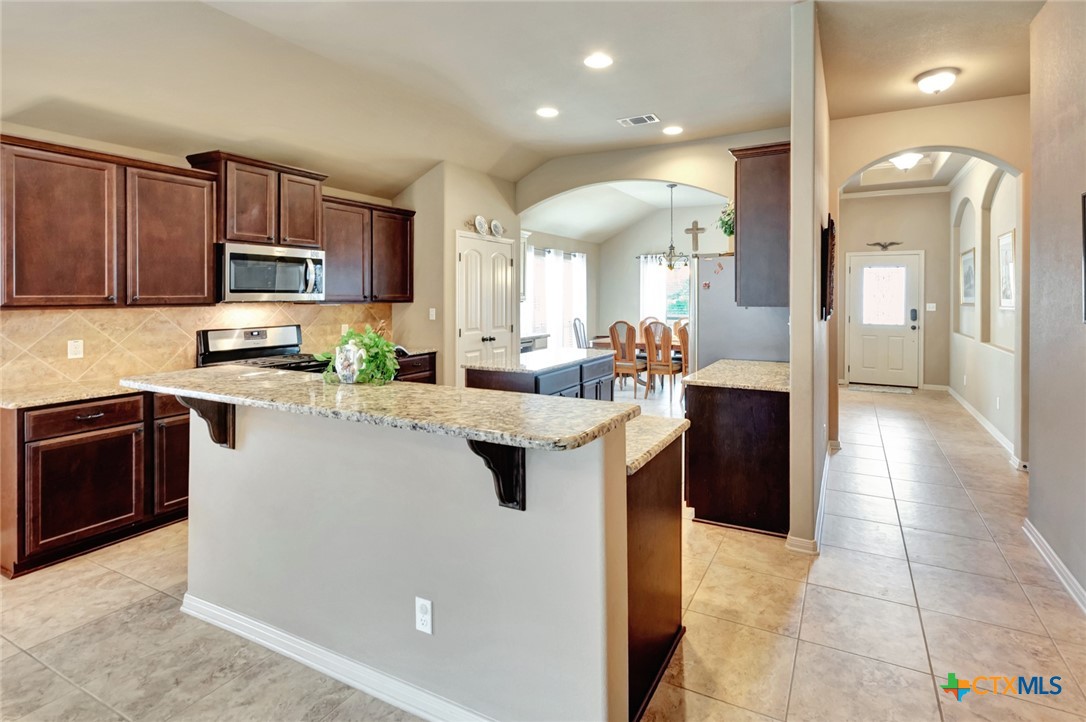106 Cobble Stone Court Property Photo 13