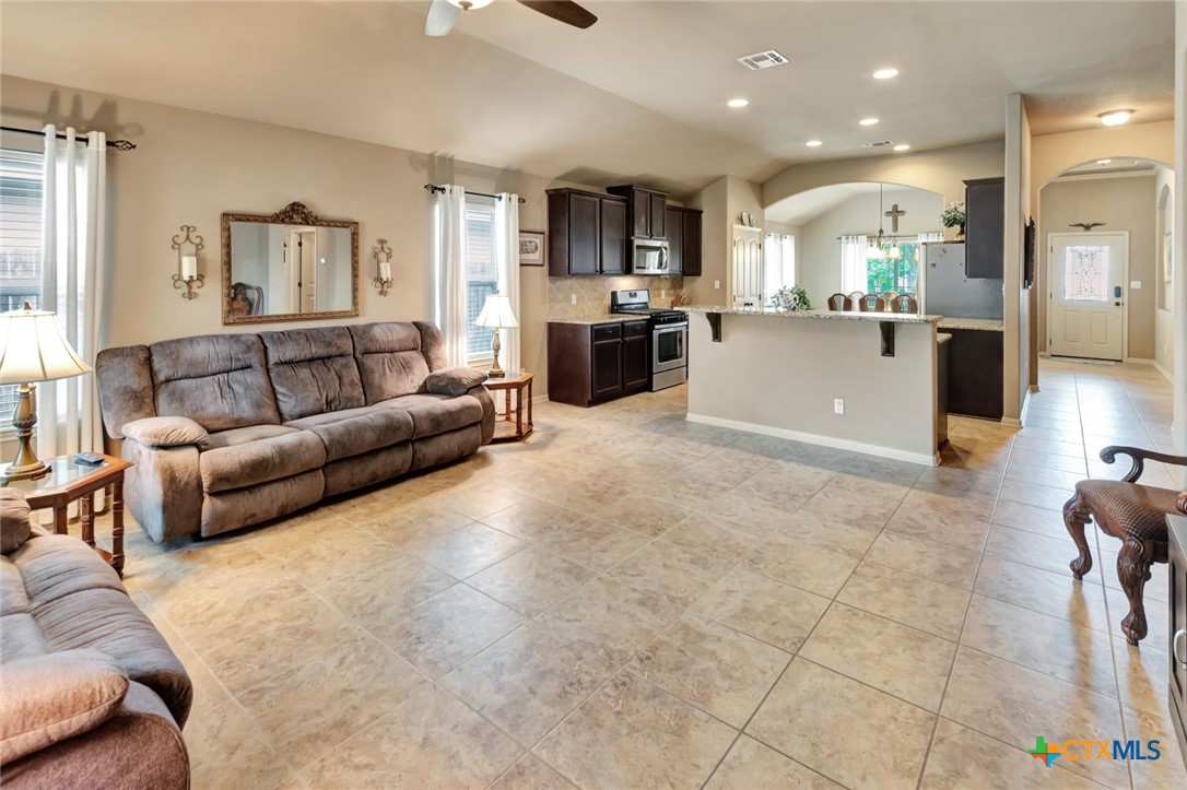 106 Cobble Stone Court Property Photo 16