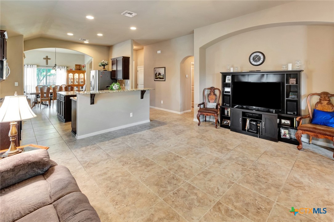 106 Cobble Stone Court Property Photo 17
