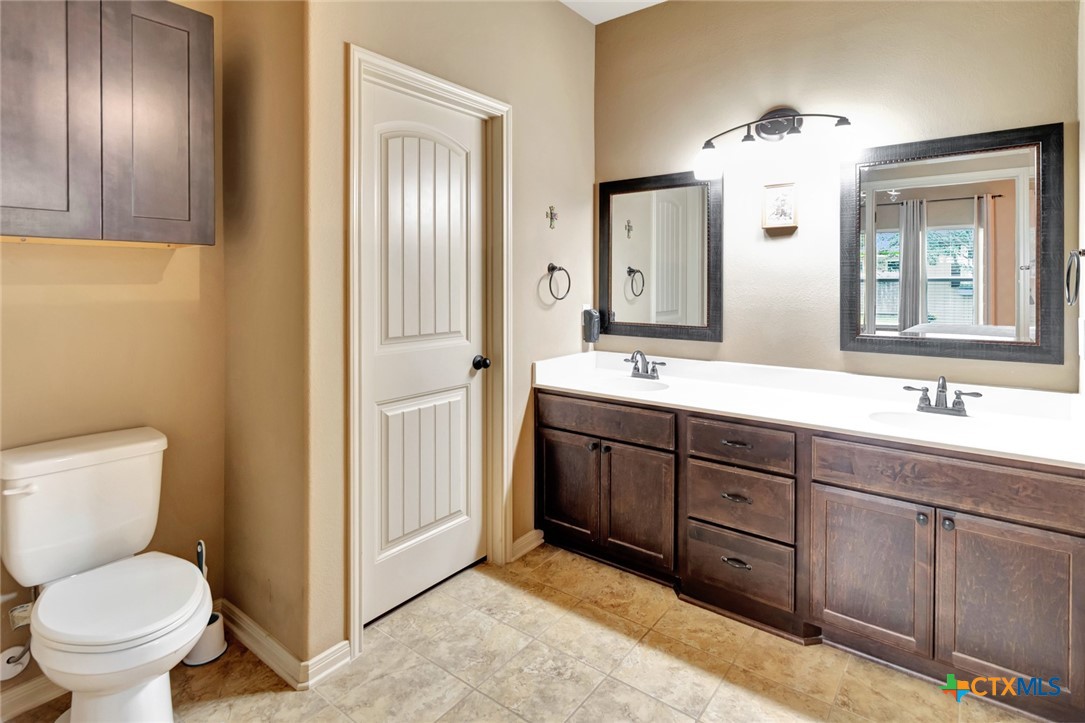 106 Cobble Stone Court Property Photo 25