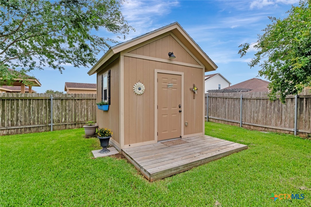 106 Cobble Stone Court Property Photo 39