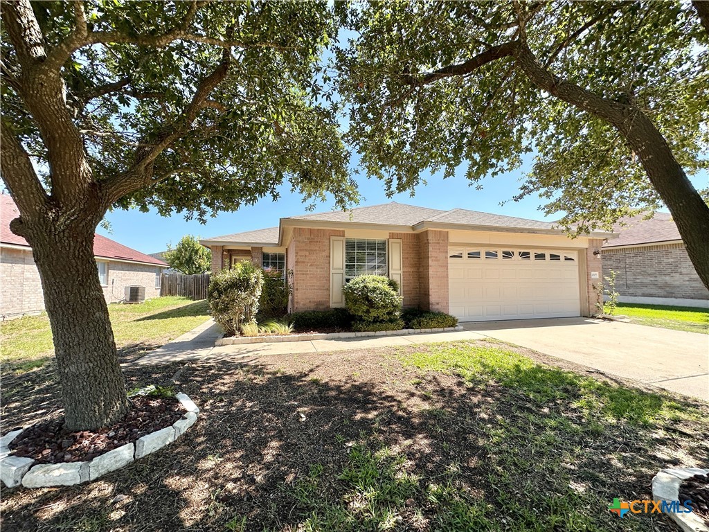 4609 Golden Gate Drive Property Photo 1