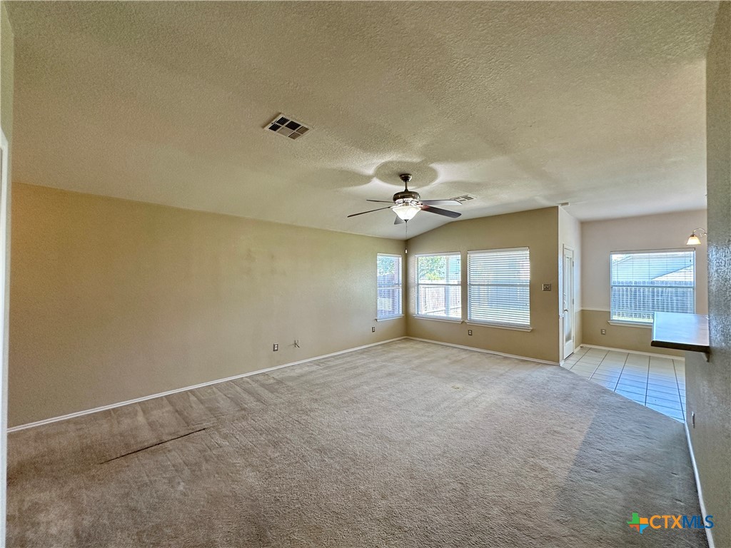 4609 Golden Gate Drive Property Photo 11