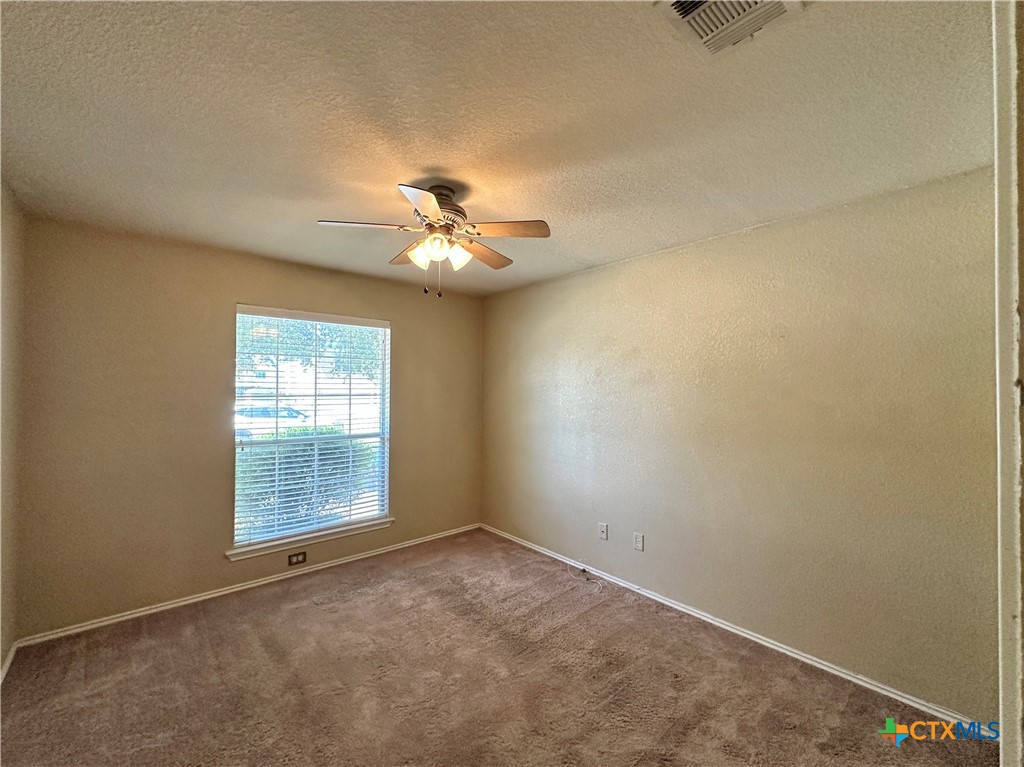 4609 Golden Gate Drive Property Photo 34