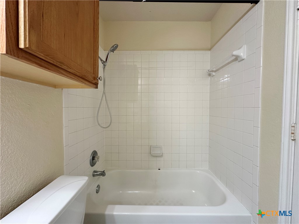 4609 Golden Gate Drive Property Photo 40