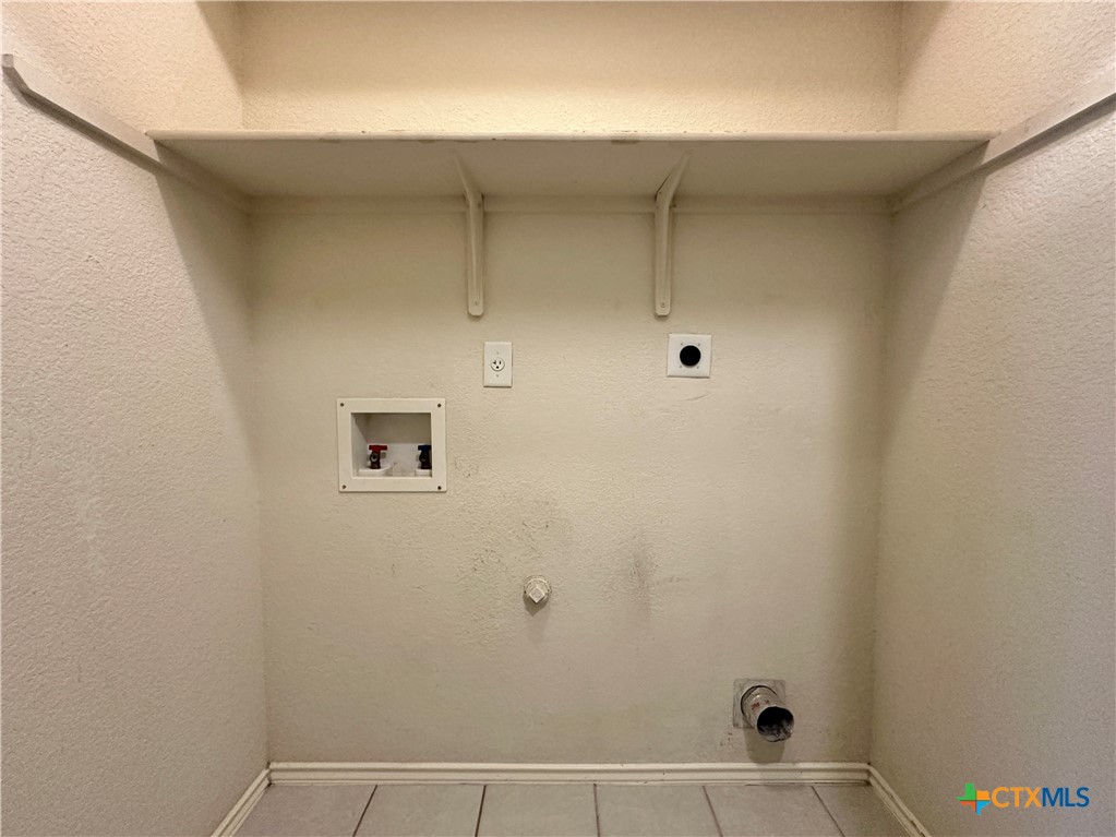 4609 Golden Gate Drive Property Photo 45