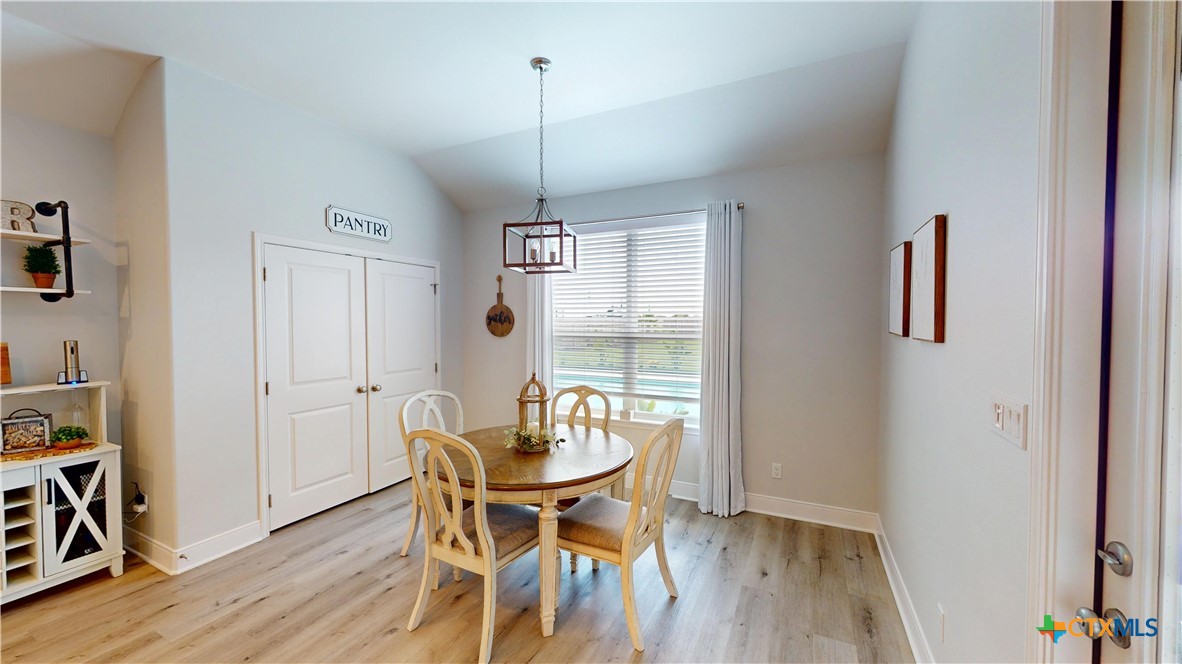 107 Chisholm Trail Property Photo 13