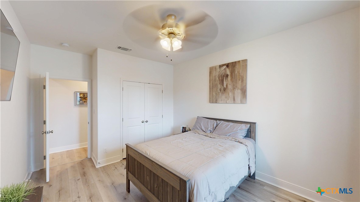 107 Chisholm Trail Property Photo 28