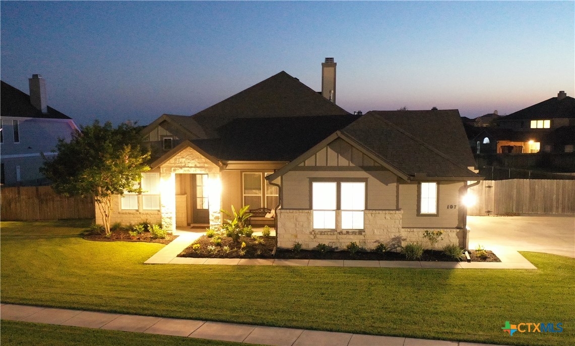 107 Chisholm Trail Property Photo 36
