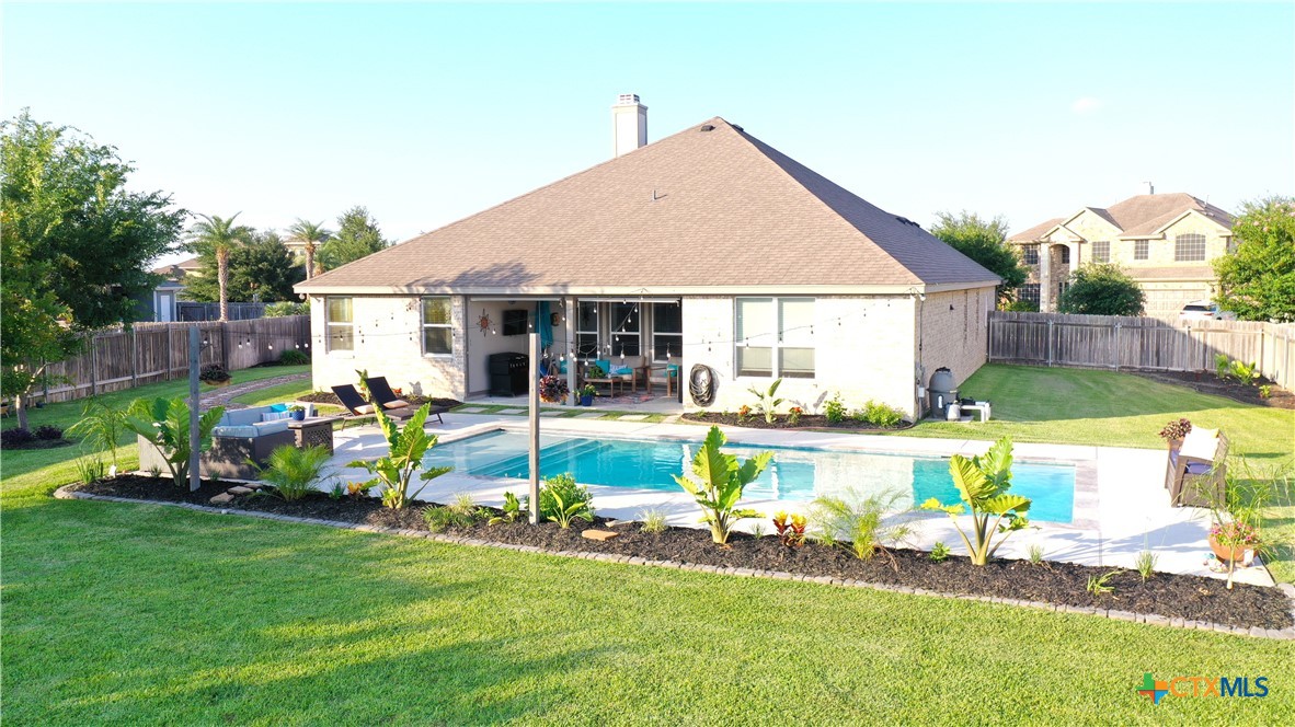 107 Chisholm Trail Property Photo 43