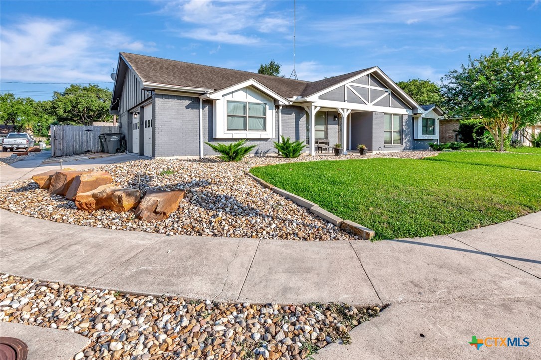 1407 Plantation Road Property Photo 1