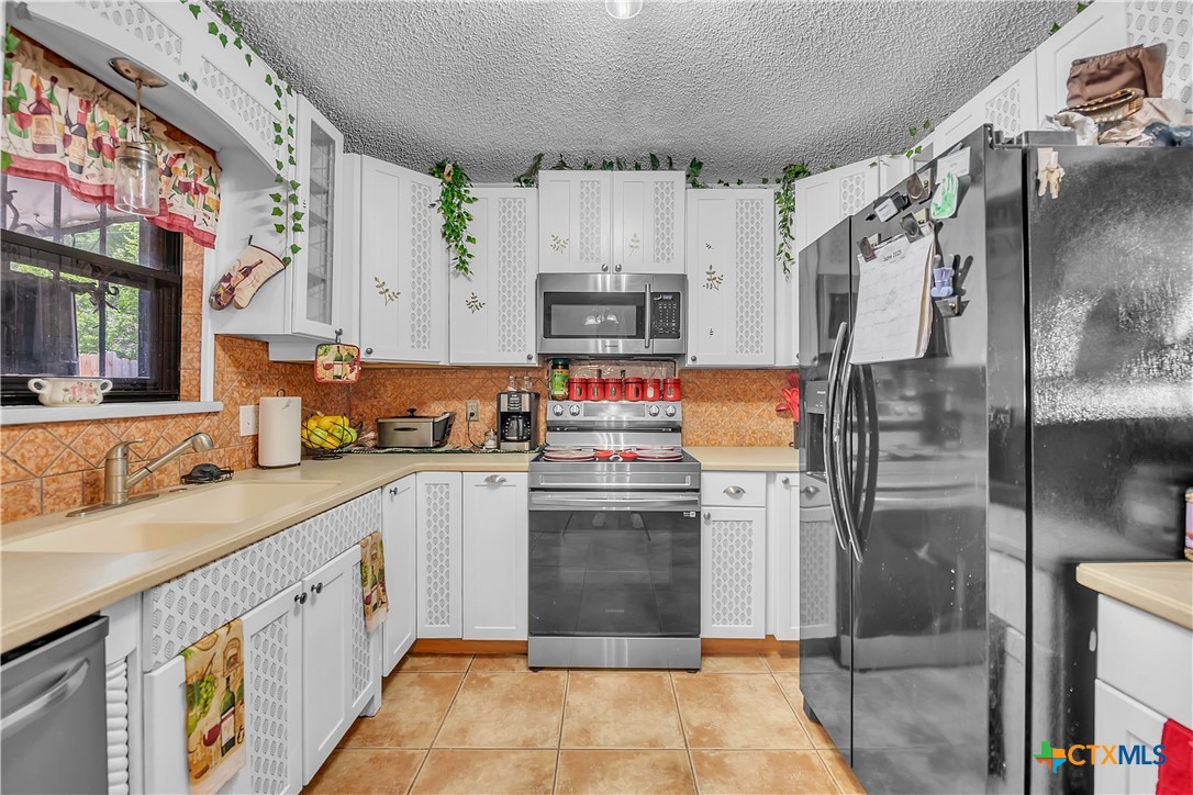 3602 Bacon Ranch Road Property Photo 6