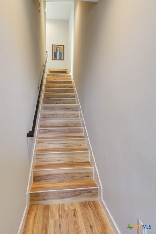1208 N Academy Avenue 3206 Property Photo 4