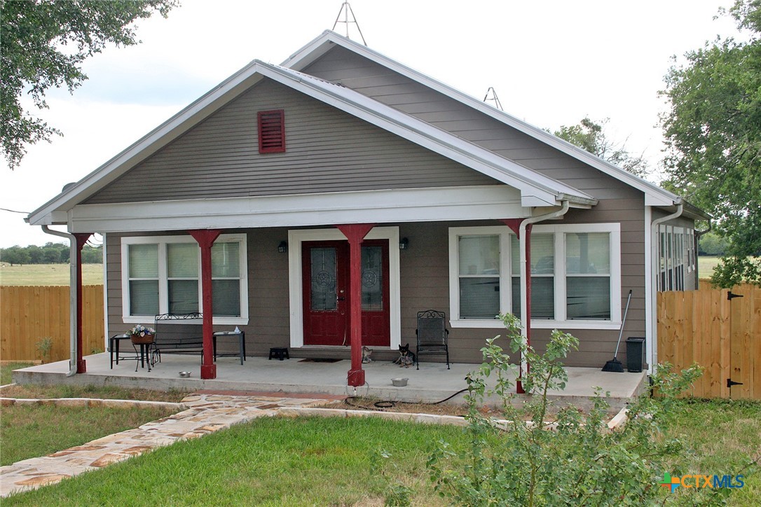 6019 Fm 3158 Property Photo 1