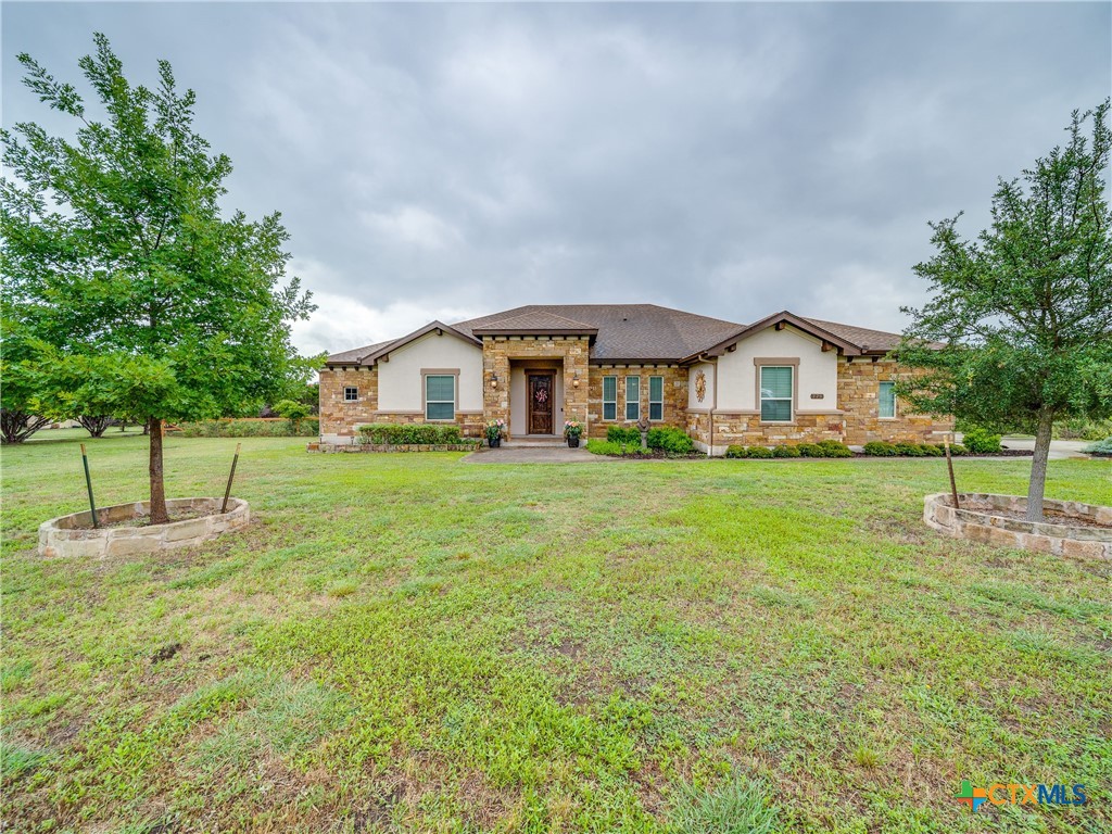 779 Stirrup Drive Property Photo 1
